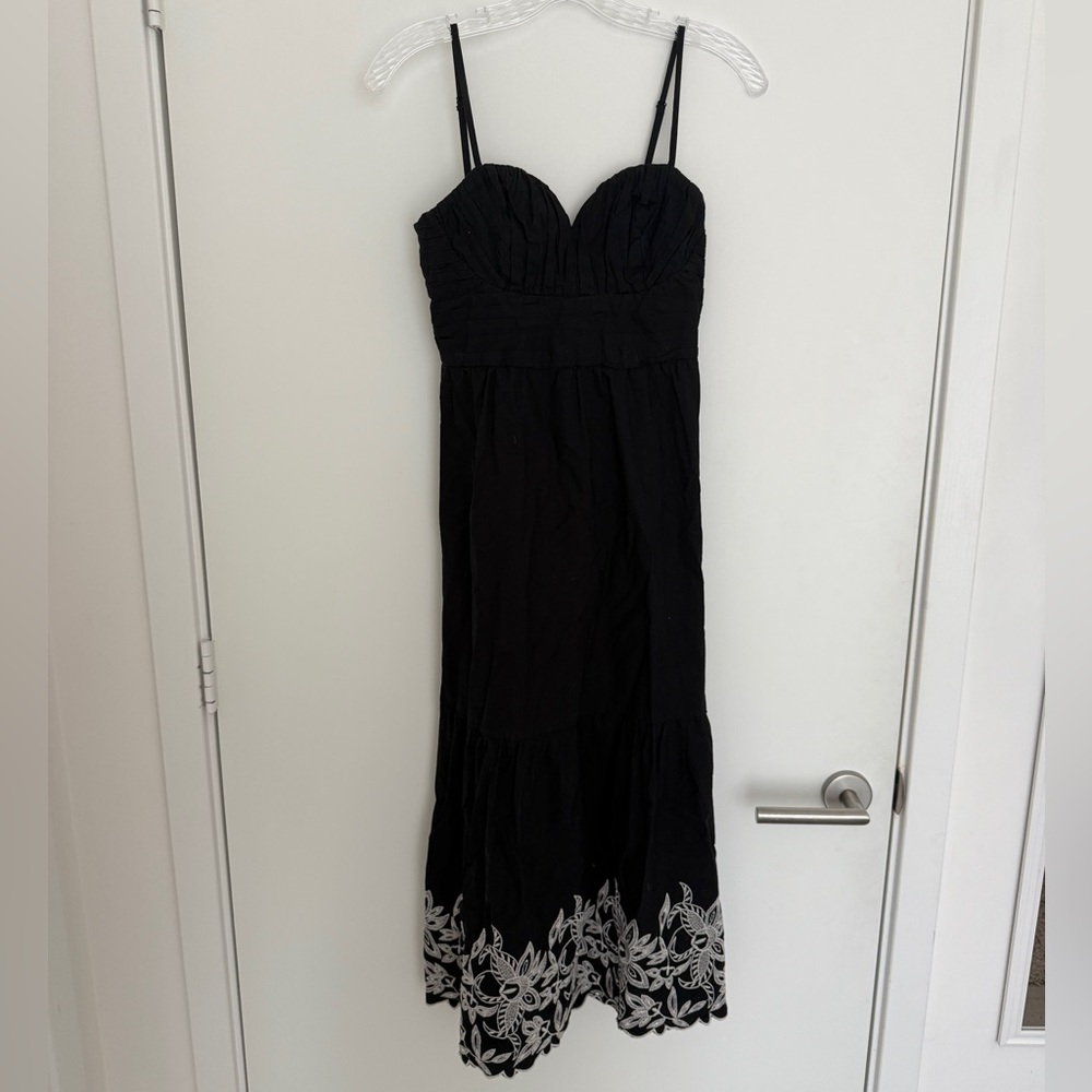 Elegant Black Midi Dress